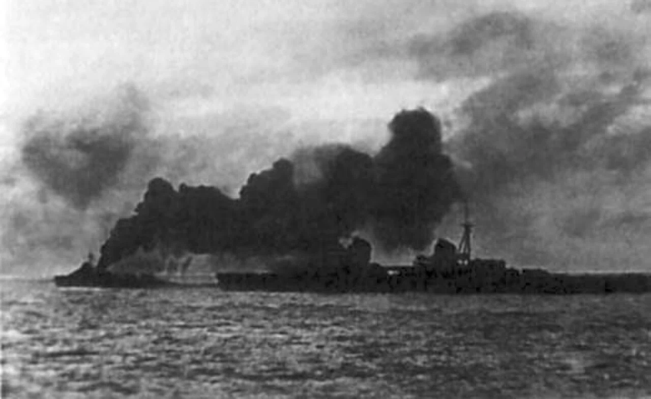 Cruiser Kirov under a smoke screen during the Tallinn evacuation